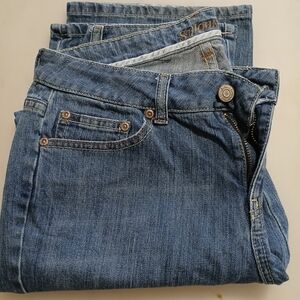 St Johns Bay Petite Bootcut Size 8 NWOT Straight Leg Embroidered Pockets Stretch